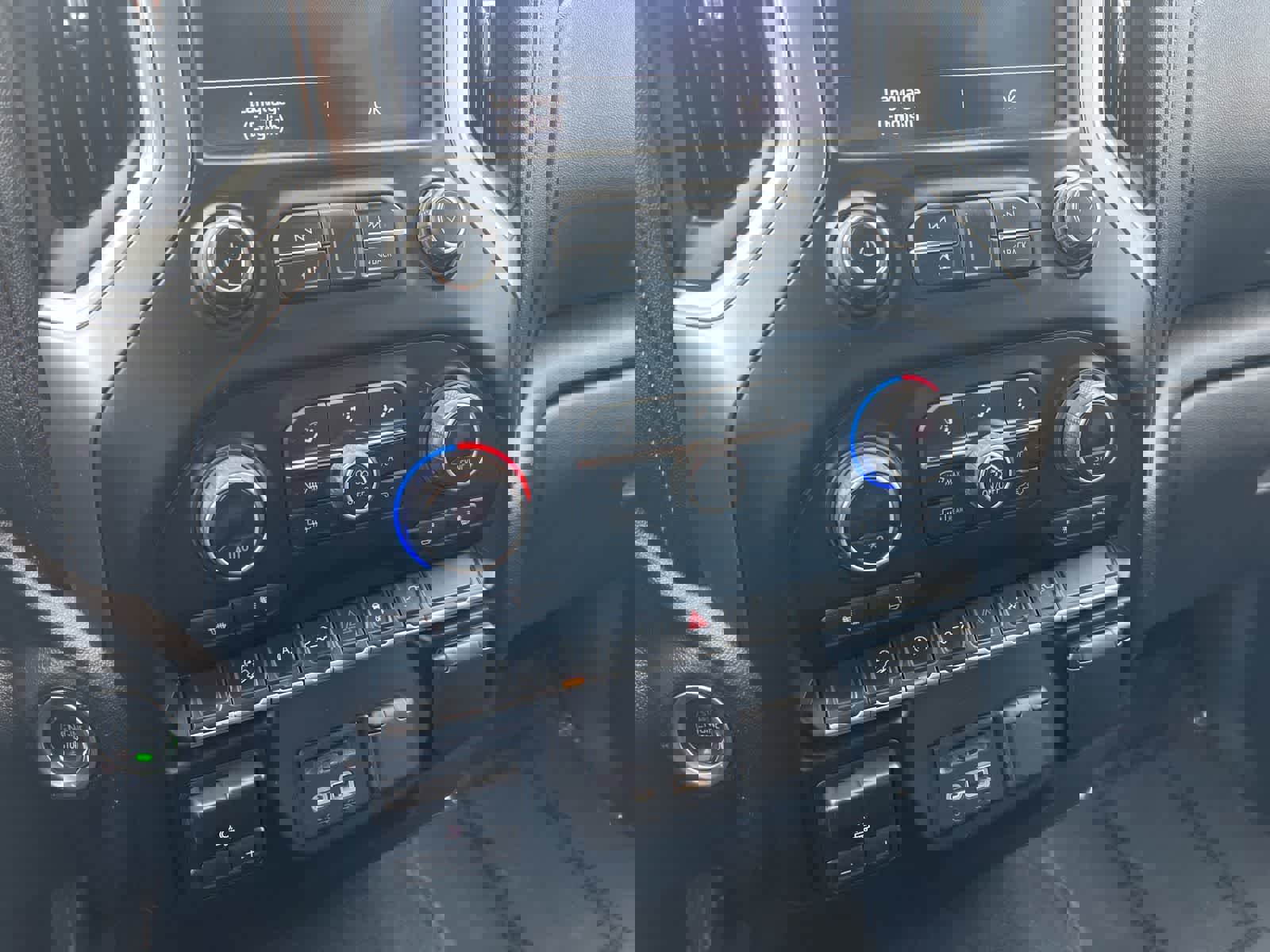 Used 2019 Chevrolet Silverado 1500 LT w/ All-Star Edition AWD/4WD image 23