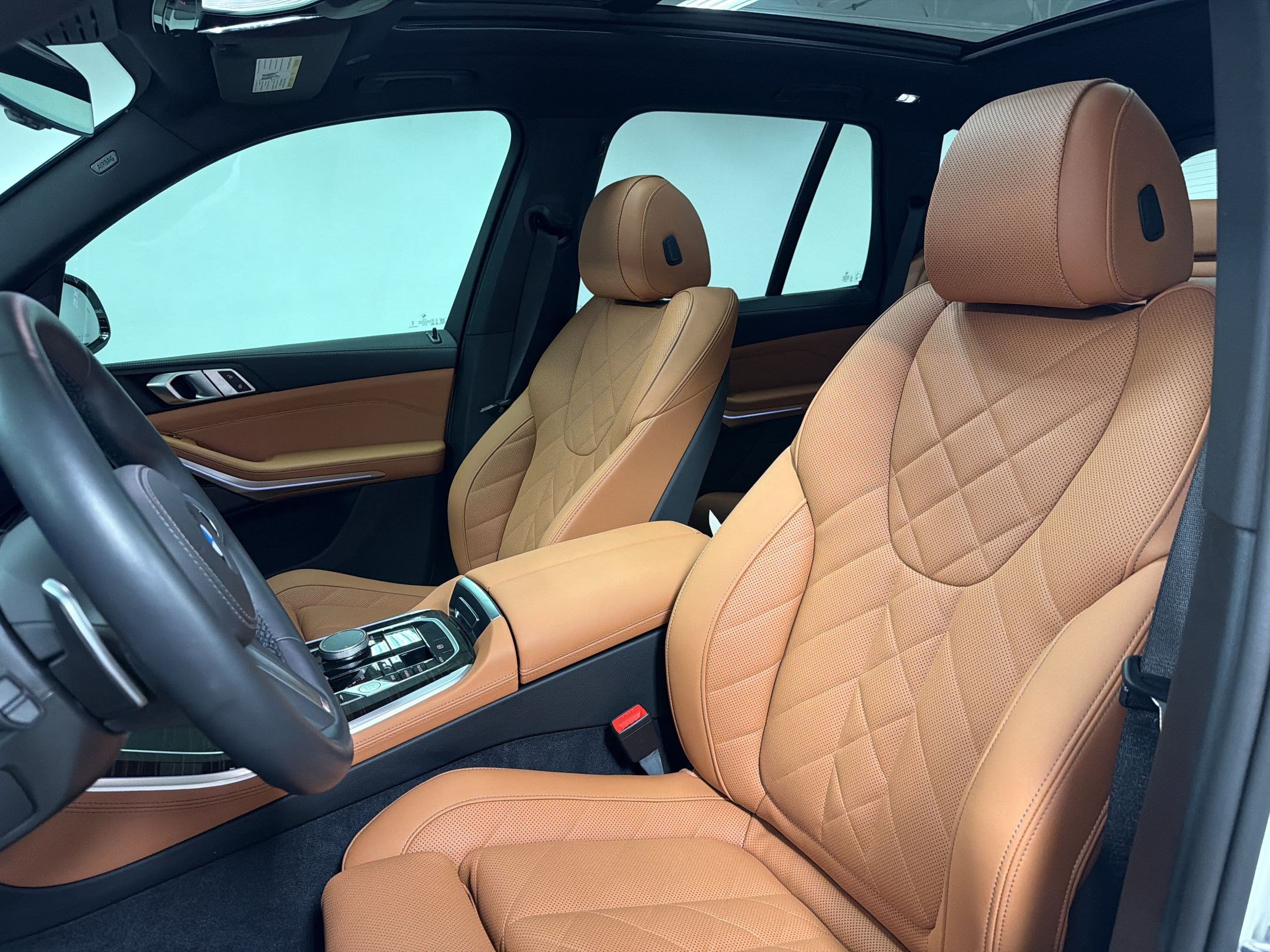 Certified 2026 BMW X5 sDrive40i w/ M Sport Package RWD image 5