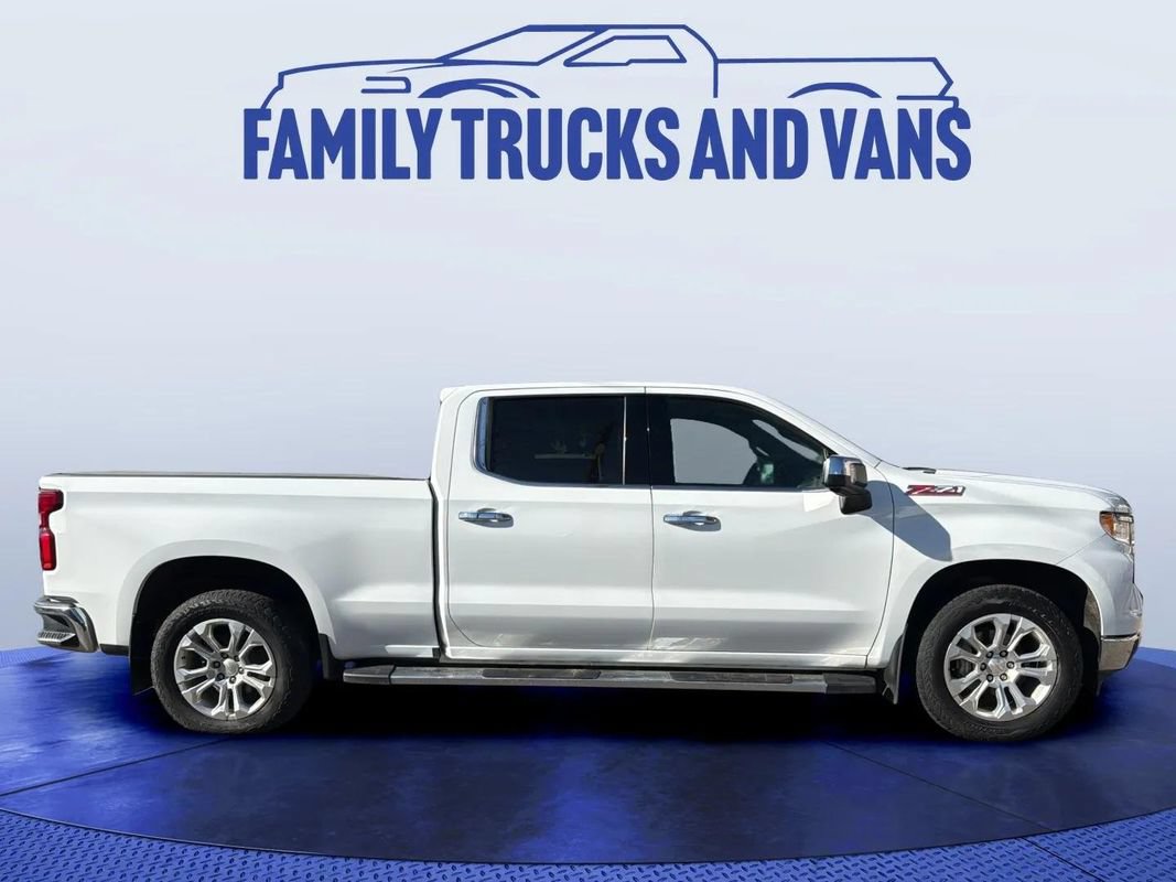 Used 2023 Chevrolet Silverado 1500 LTZ w/ LTZ Convenience Package II AWD/4WD image 6