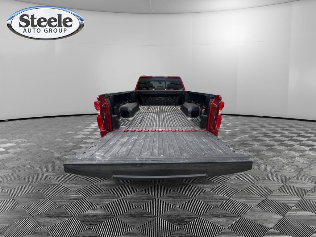 Used 2023 Chevrolet Silverado 1500 RST w/ Convenience Package II AWD/4WD image 19
