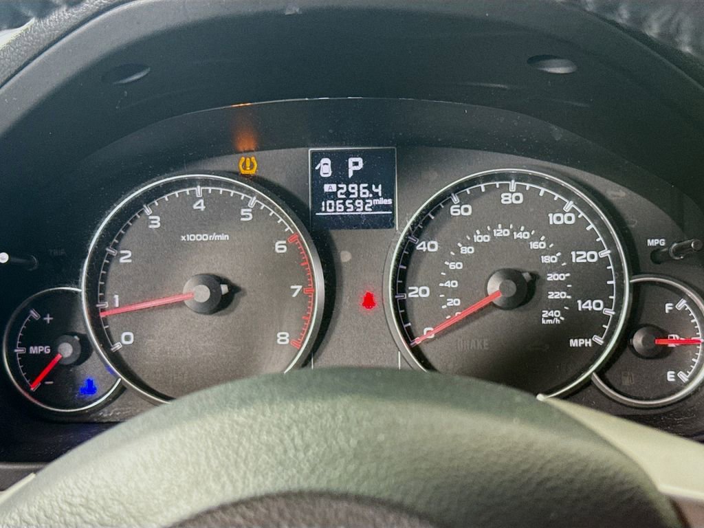 Used 2013 Subaru Outback 2.5i Premium w/ All-Weather Pkg image 12