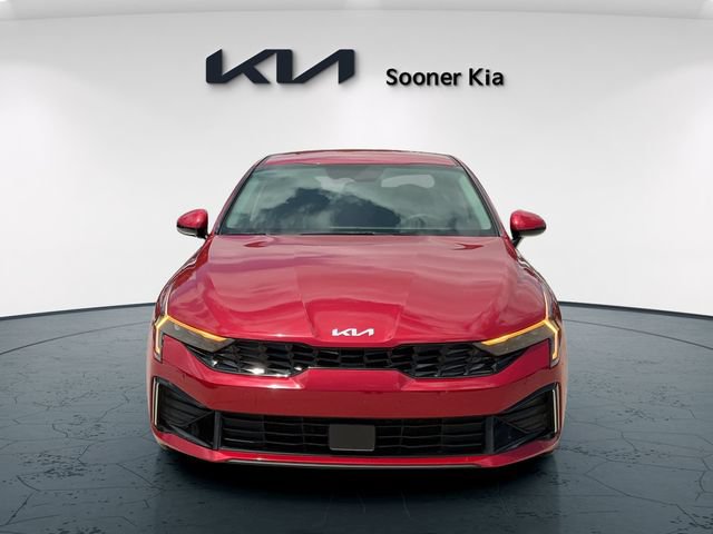 Used 2025 Kia K5 LXS FWD image 2