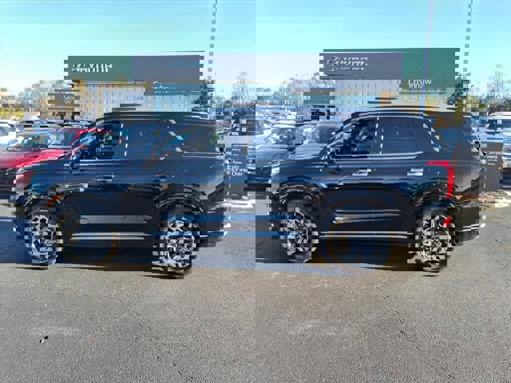 Used 2021 Hyundai Palisade Calligraphy w/ Cargo Package image 23