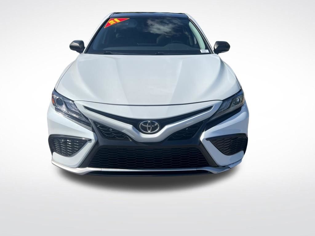 Used 2021 Toyota Camry XSE FWD image 2