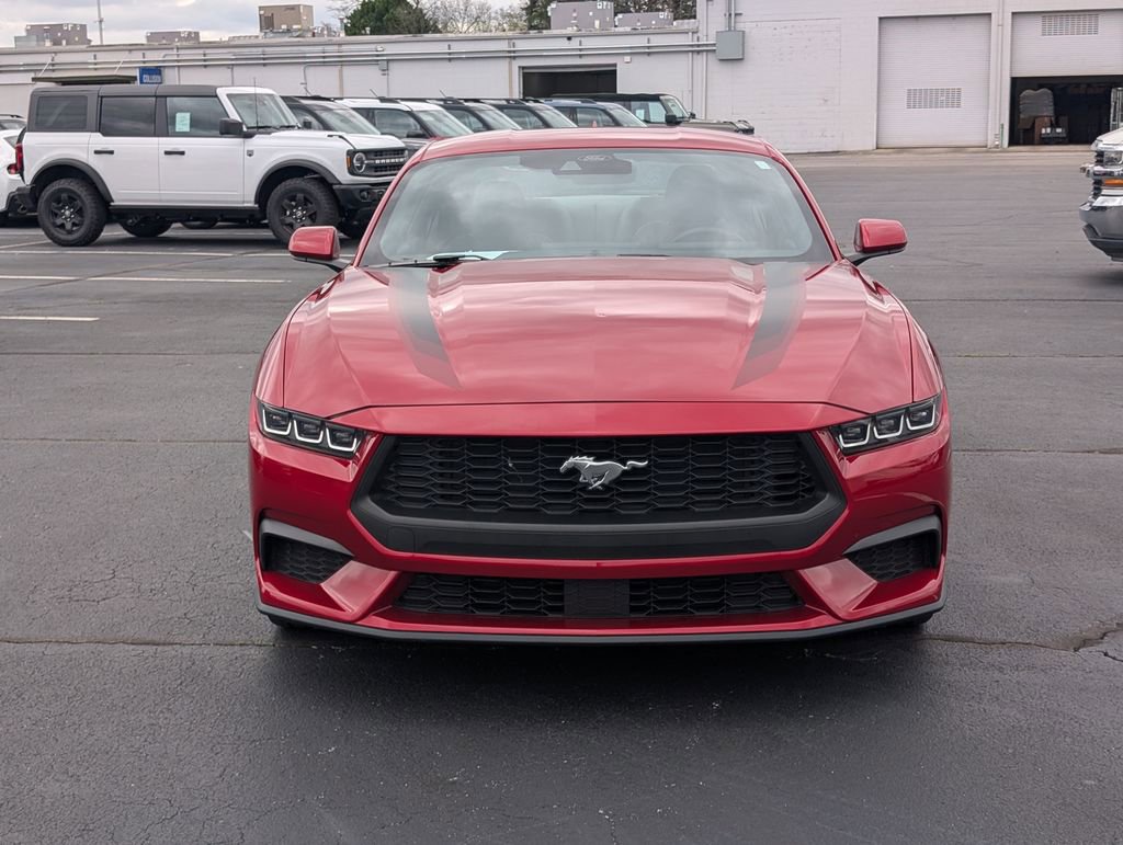 Used 2024 Ford Mustang EcoBoost image 7