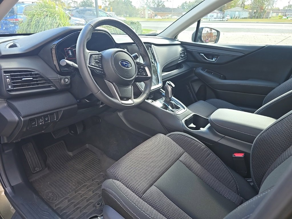 Certified 2025 Subaru Outback Premium image 12