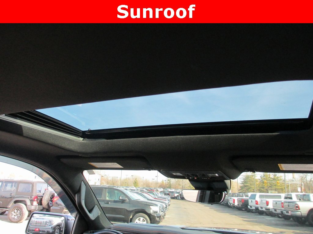 Certified 2025 GMC Sierra 1500 AT4 w/ AT4 Premium Package image 15