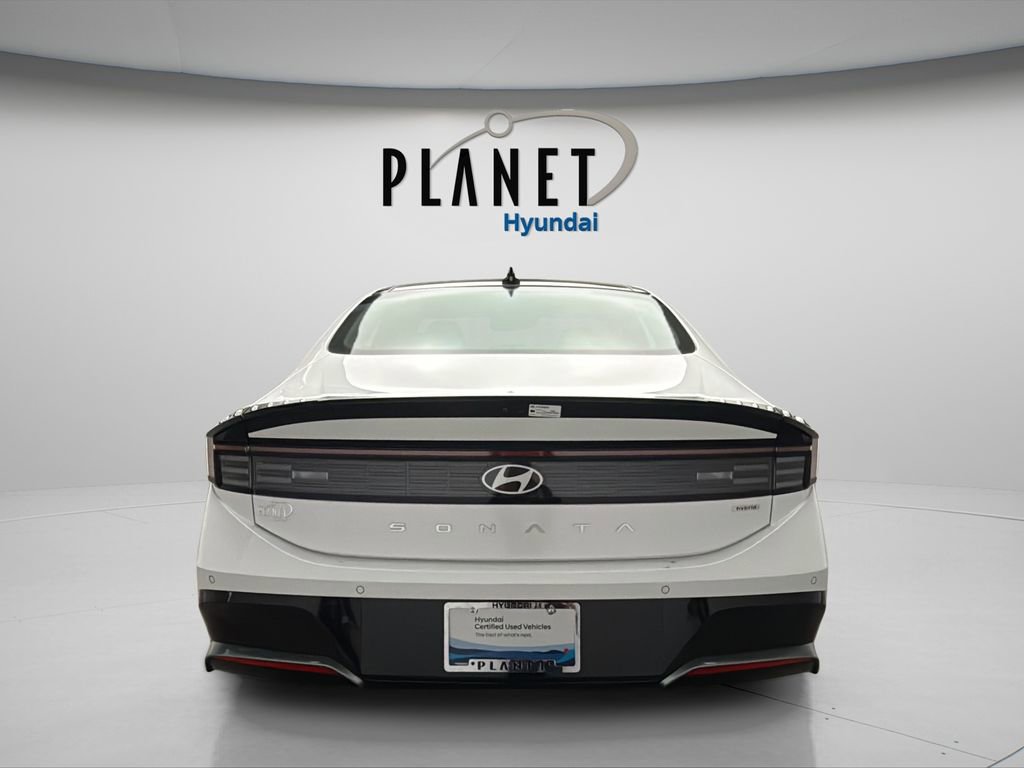 Certified 2025 Hyundai Sonata Limited FWD image 5