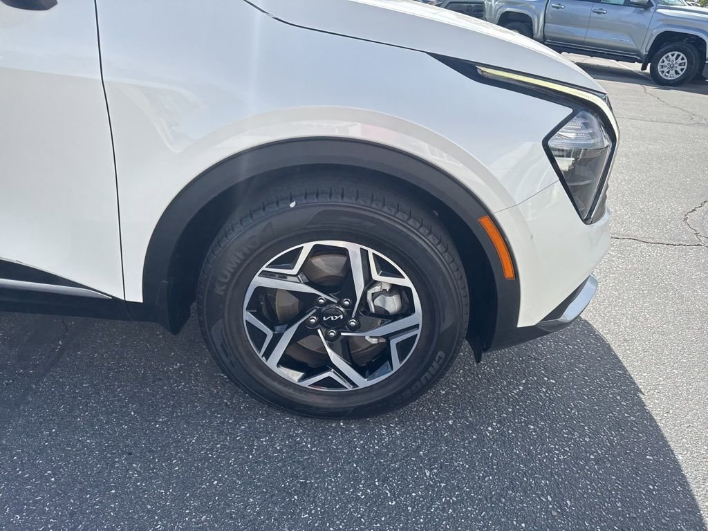 Used 2023 Kia Sportage LX FWD image 18