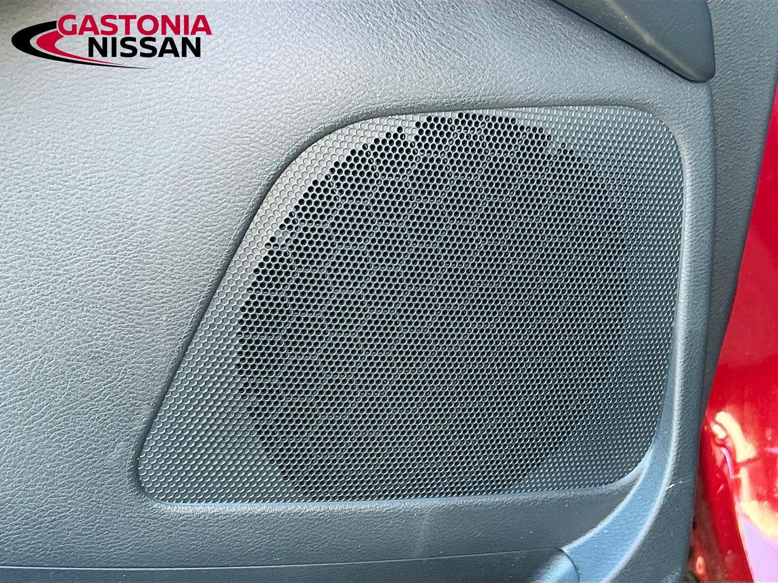 Used 2024 Nissan Murano SV image 23