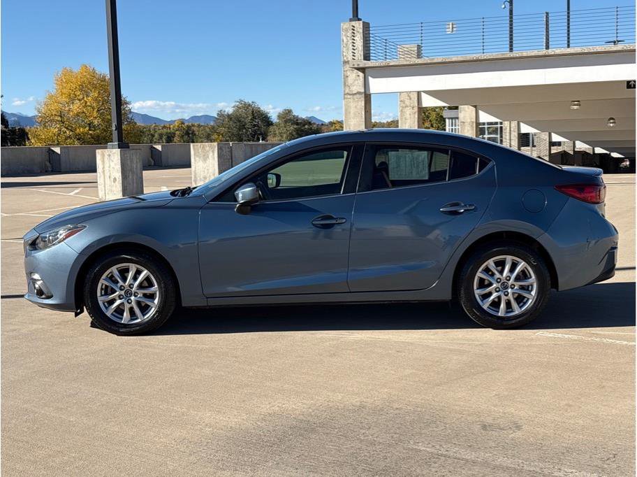 Used 2016 MAZDA MAZDA3 i Touring image 5