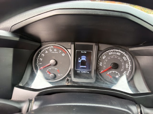 Used 2023 Toyota Tacoma SR AWD/4WD image 15