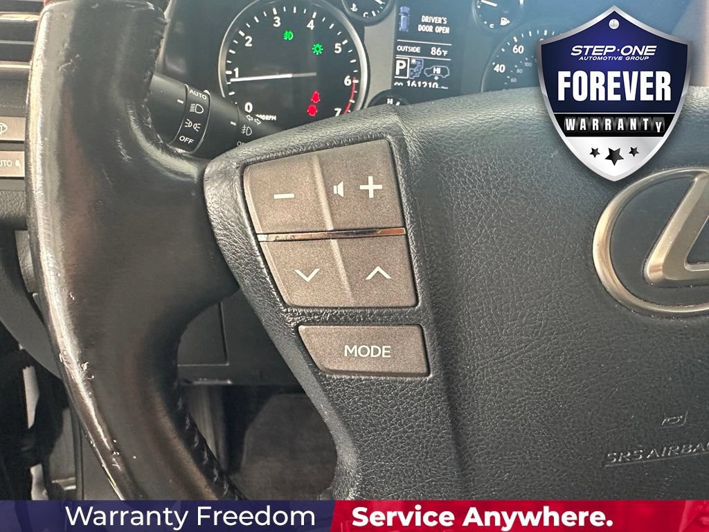 Used 2013 Lexus LX 570 4WD w/ Luxury Pkg w/Pre-crash image 20