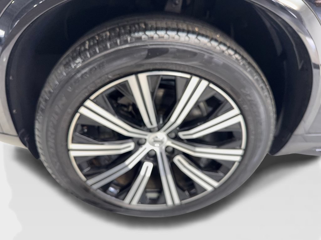 Used 2024 Volvo XC90 B5 Core w/ Protection Package Premier AWD/4WD image 91