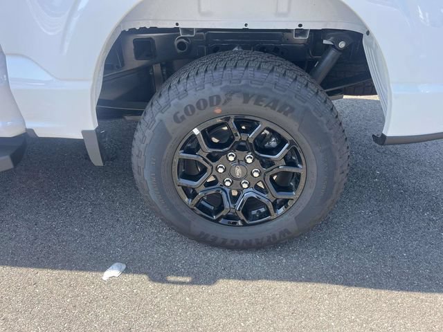 New 2026 Ford F150 XLT w/ Equipment Group 302A MID AWD/4WD image 18
