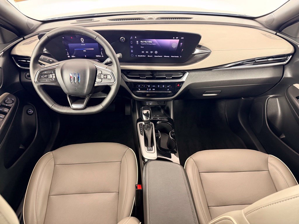 Used 2025 Buick Envista Avenir FWD image 24
