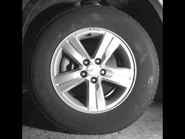 Used 2021 Chevrolet Trax LS w/ Tint and Cruise Package AWD/4WD image 10