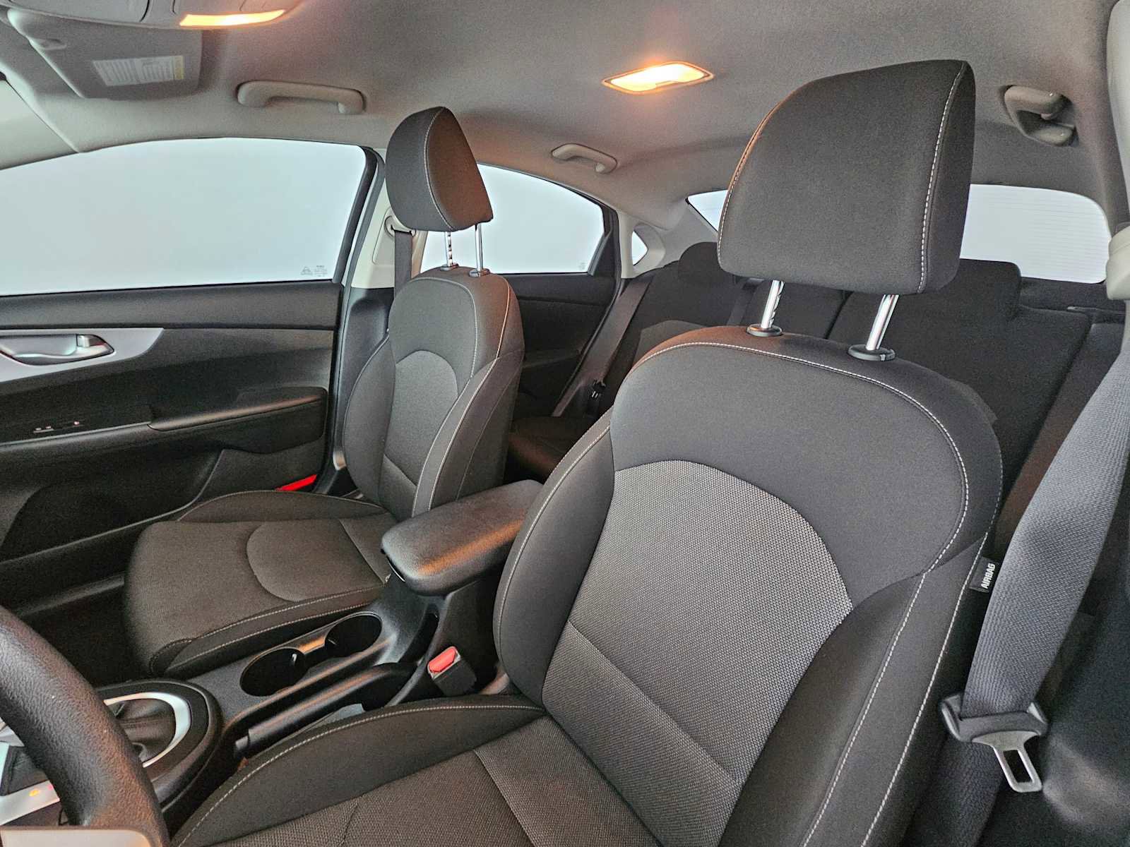 Used 2022 Kia Forte LXS FWD image 21