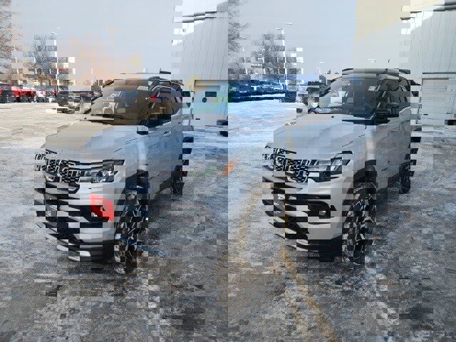 New 2026 Jeep Compass Limited image 3