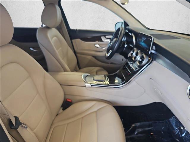 Used 2020 Mercedes-Benz GLC 300 image 25