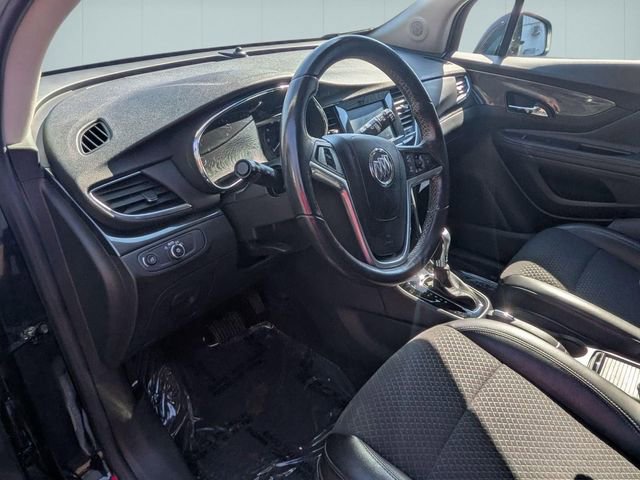 Used 2022 Buick Encore Preferred w/ Safety Package AWD/4WD image 11
