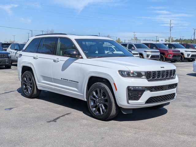 New 2026 Jeep Grand Cherokee Limited AWD/4WD image 2