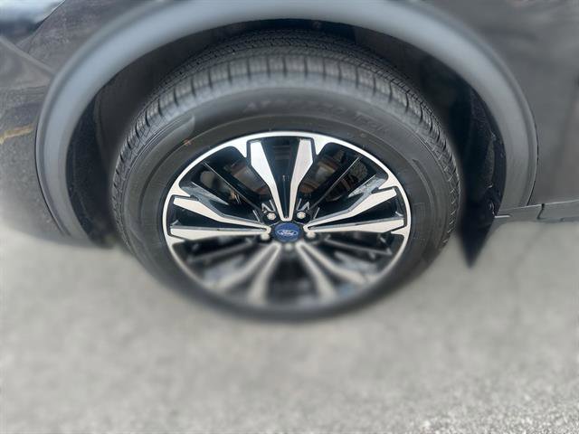 Used 2021 Ford Escape SEL w/ Equipment Group 302A image 40