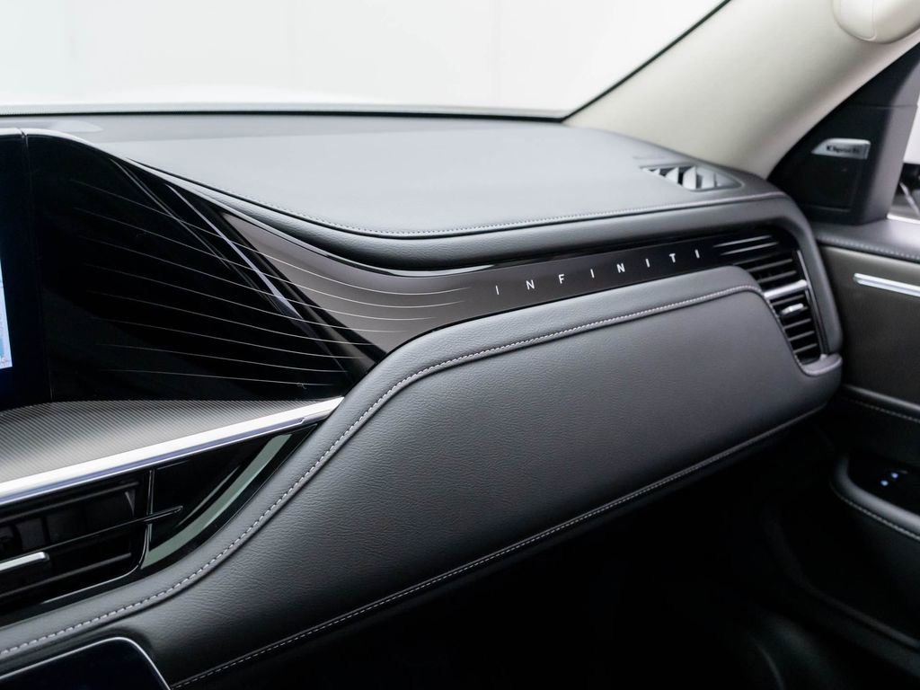 New 2026 INFINITI QX80 Pure w/ Cargo Package AWD/4WD image 27