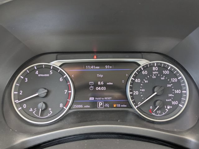 Used 2025 Nissan Sentra SR w/ SR Premium Package FWD image 32