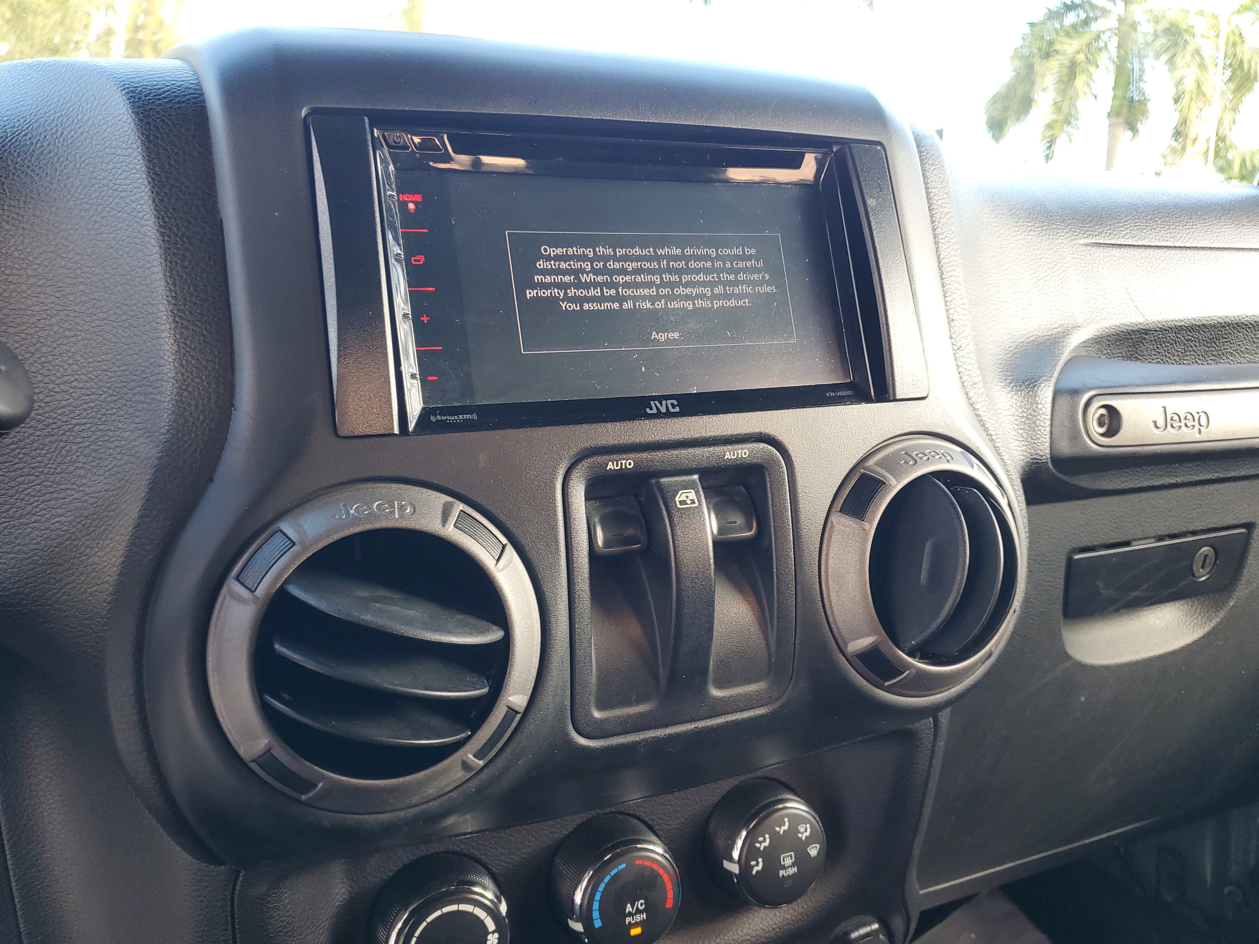 Used 2015 Jeep Wrangler Sport w/ Quick Order Package 23S image 15