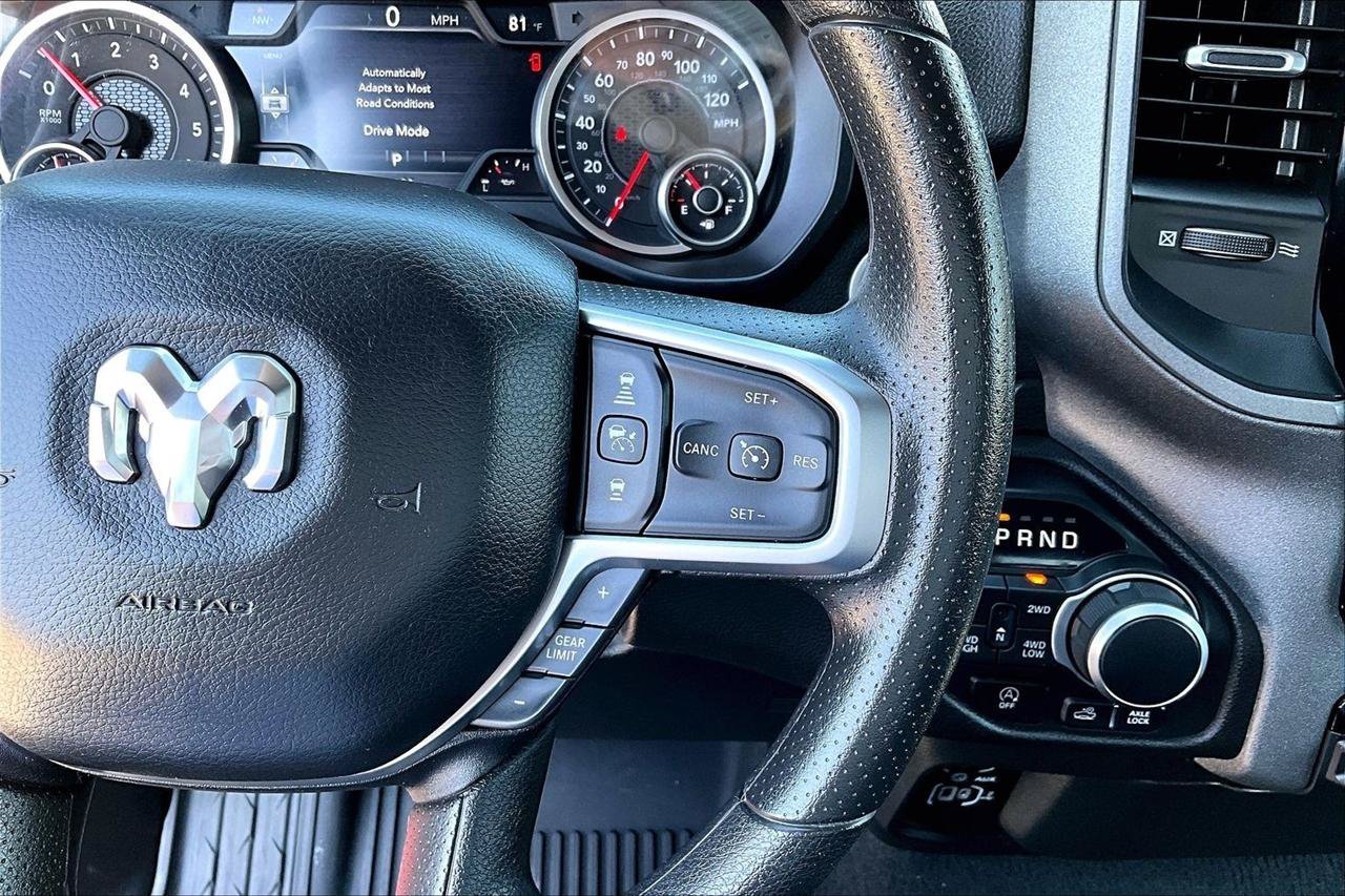 Used 2025 RAM 1500 Warlock AWD/4WD image 12