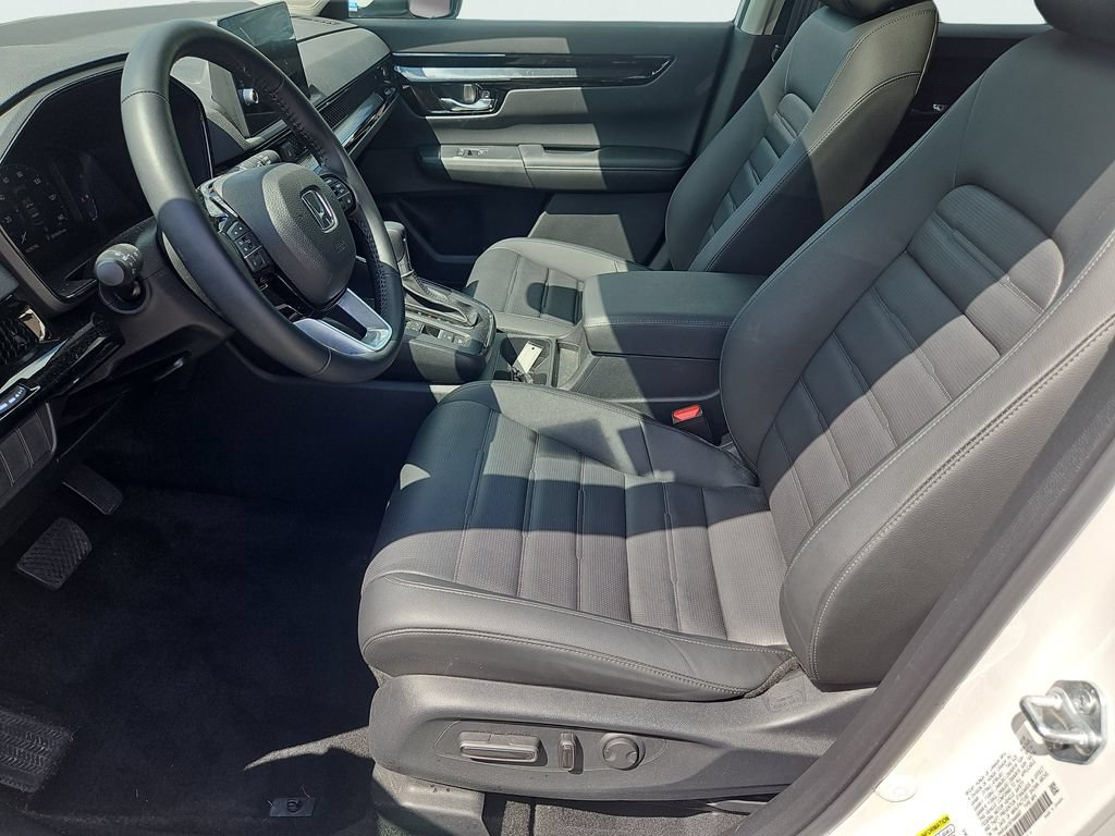 Used 2026 Honda CR-V EX-L image 31