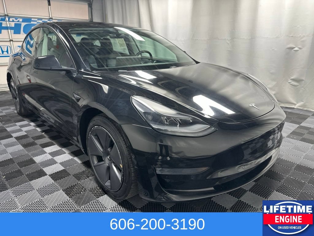 Used 2021 Tesla Model 3 Standard Range Plus RWD image 6