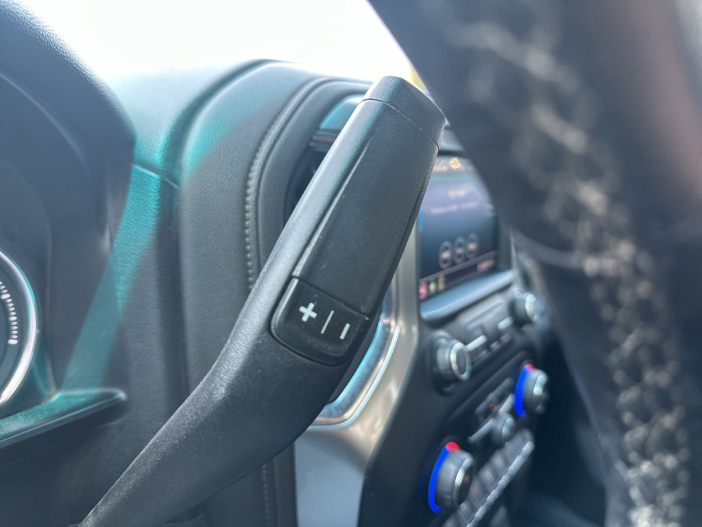 Used 2020 Chevrolet Silverado 1500 LT w/ All-Star Edition AWD/4WD image 24