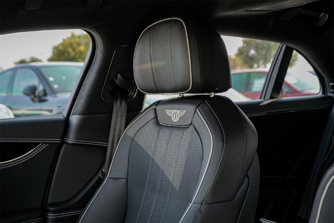 New 2026 Bentley Flying Spur Plug-In Hybrid image 20