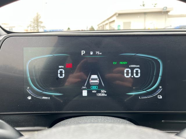 Used 2025 Kia Sportage X-Line image 24