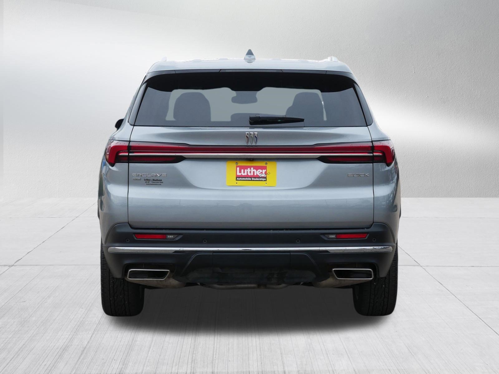 Used 2025 Buick Enclave Preferred image 6