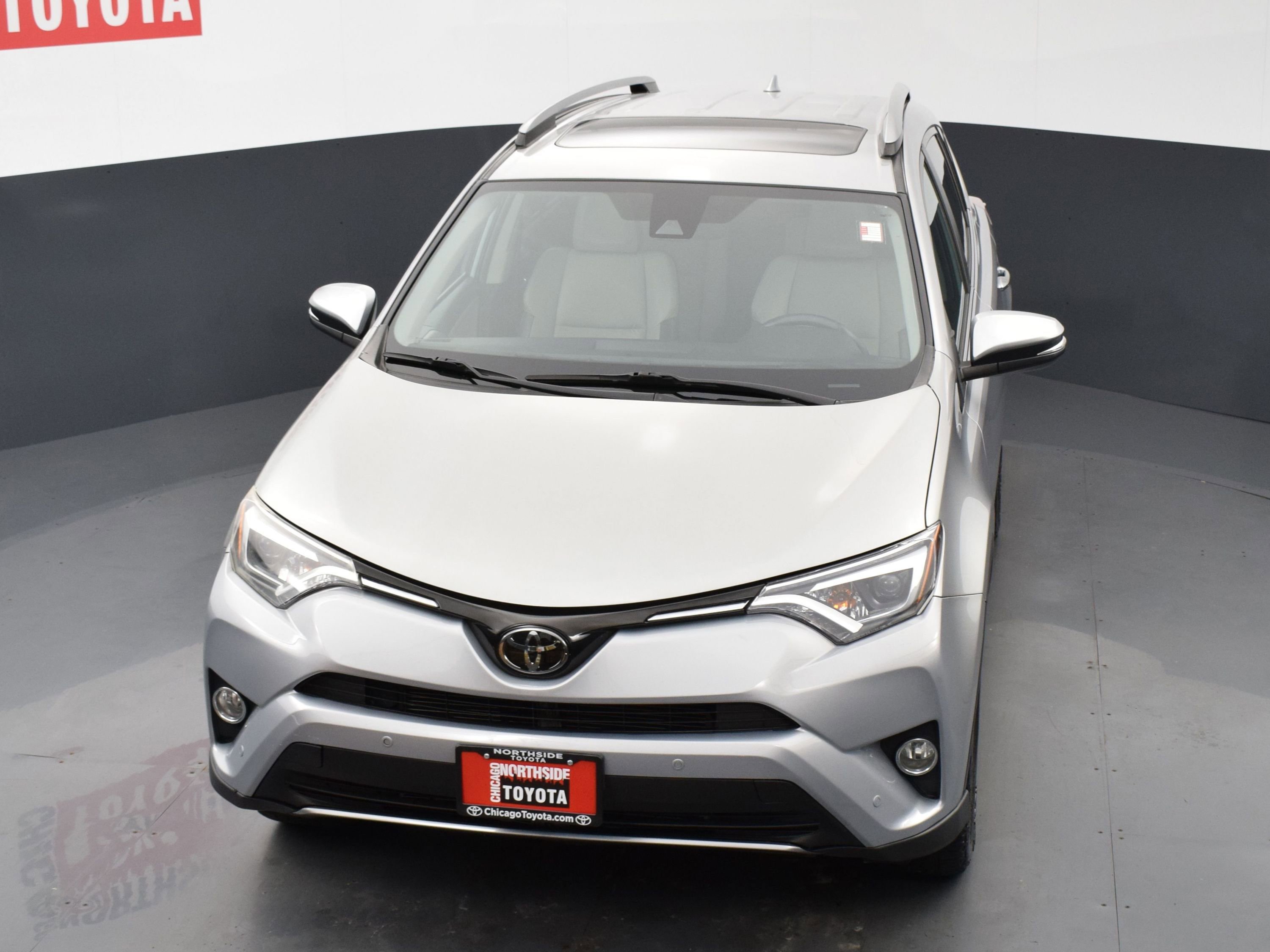 Used 2017 Toyota RAV4 Limited FWD image 29