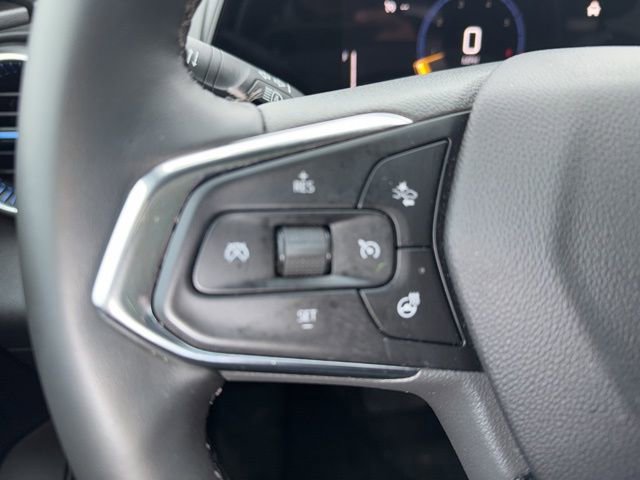 Used 2025 Chevrolet Trax LT w/ LT Convenience Package image 33