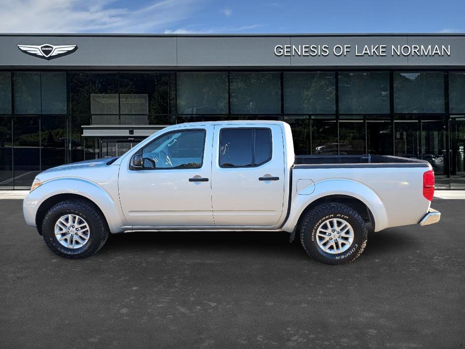Used 2016 Nissan Frontier SV image 6