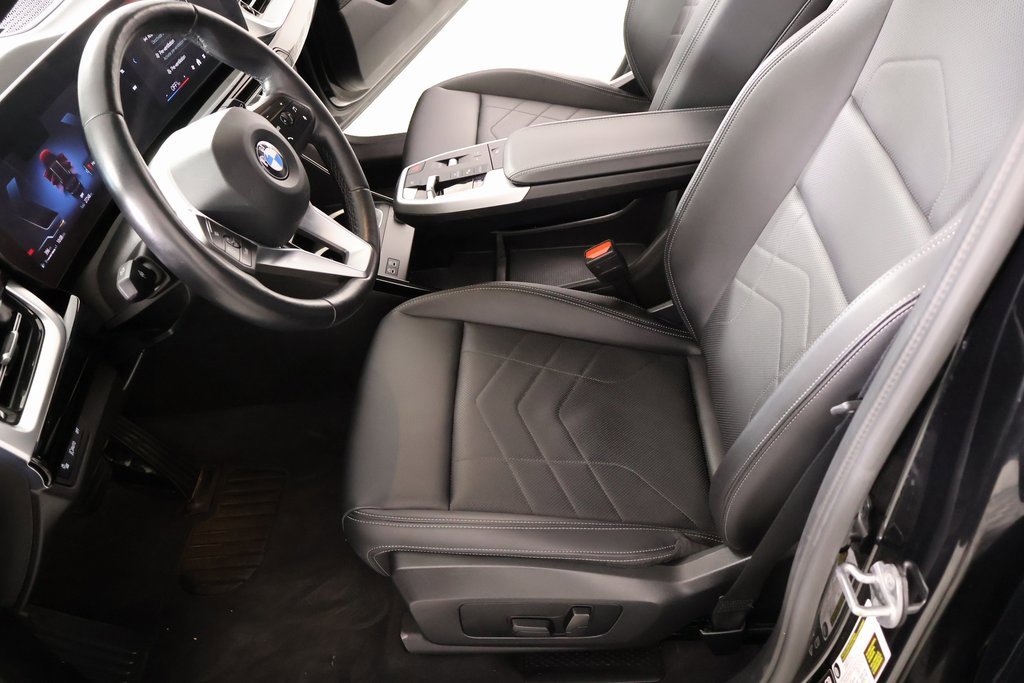 Used 2025 BMW X1 xDrive28i image 12