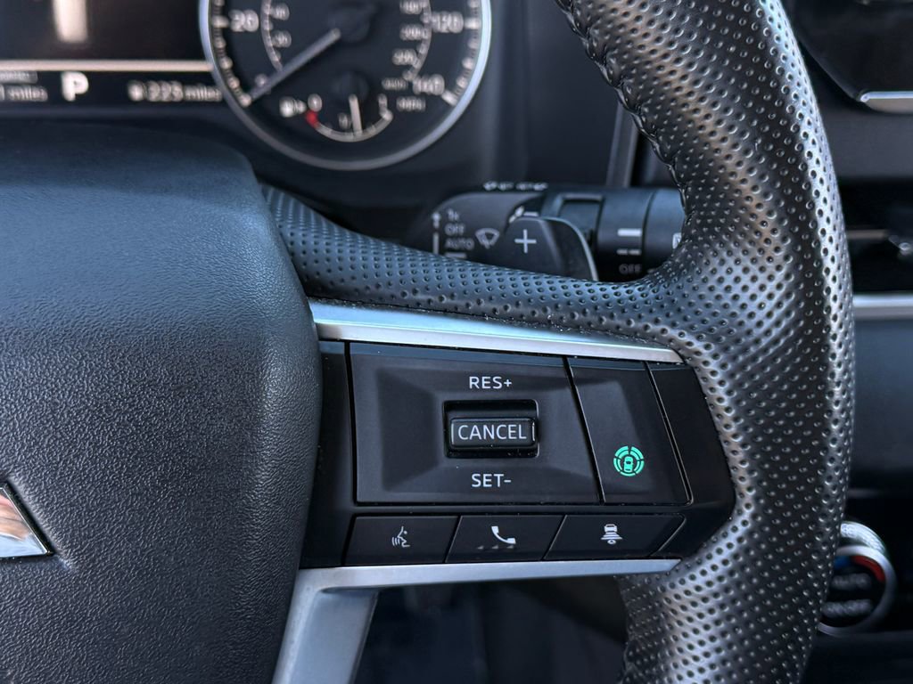 Used 2024 Mitsubishi Outlander SE image 31