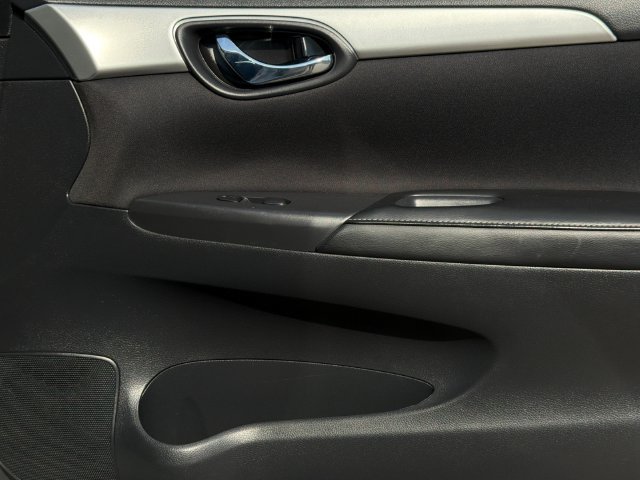 Used 2019 Nissan Sentra S FWD image 17