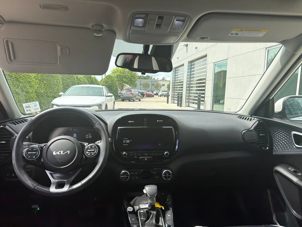 Used 2023 Kia Soul EX FWD image 15