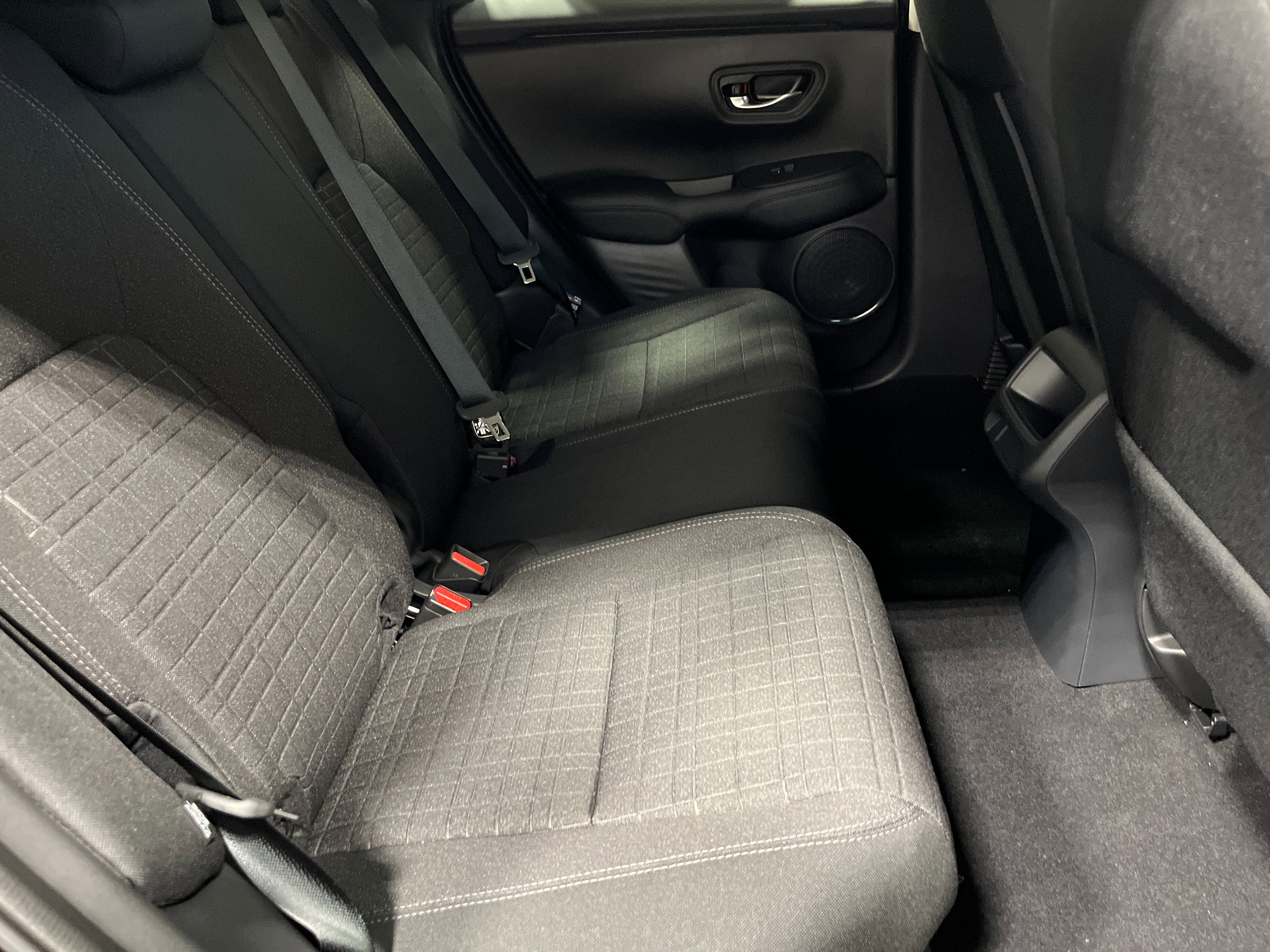 Certified 2026 Honda HR-V LX image 23