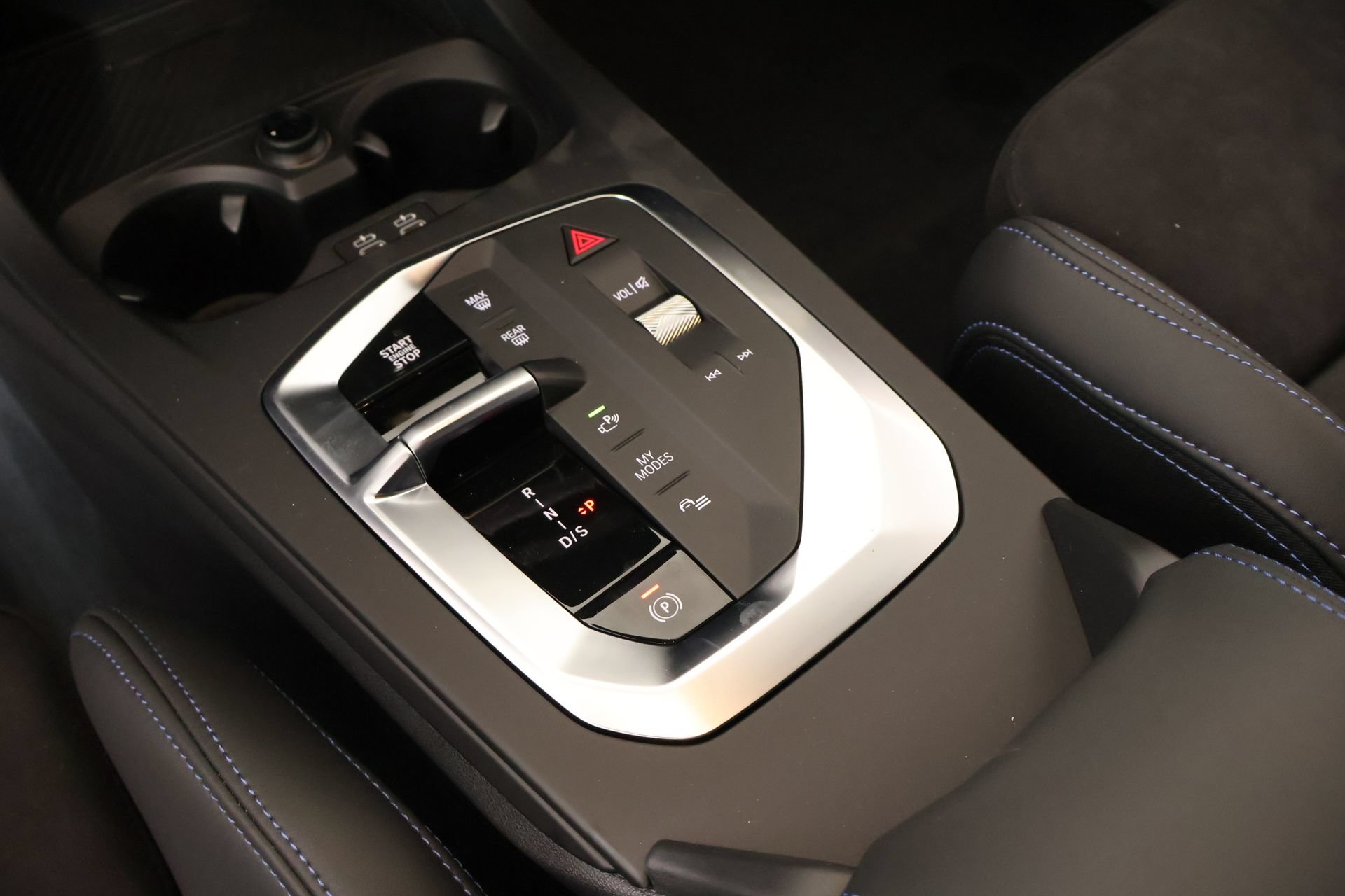 New 2026 BMW 228i xDrive w/ Technology Package AWD/4WD image 8