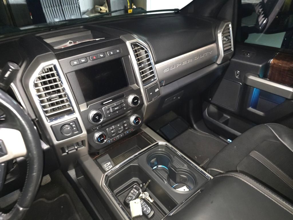 Used 2017 Ford F450 Platinum w/ Platinum Ultimate Package image 17