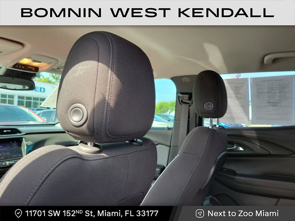 Used 2021 Chevrolet TrailBlazer LT w/ Convenience Package image 9