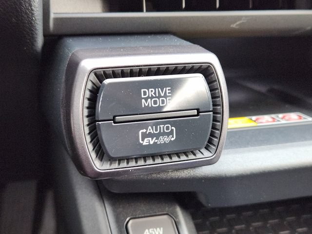 New 2026 Toyota RAV4 XSE AWD/4WD image 18