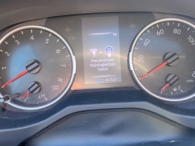 Used 2022 Toyota RAV4 XLE Premium AWD/4WD image 6